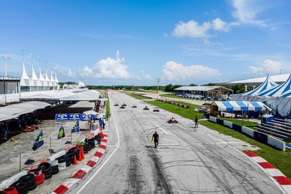 Faire du Karting à Cancun - équipe 1