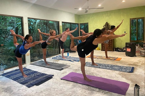 Yoga in Cancun - team 2