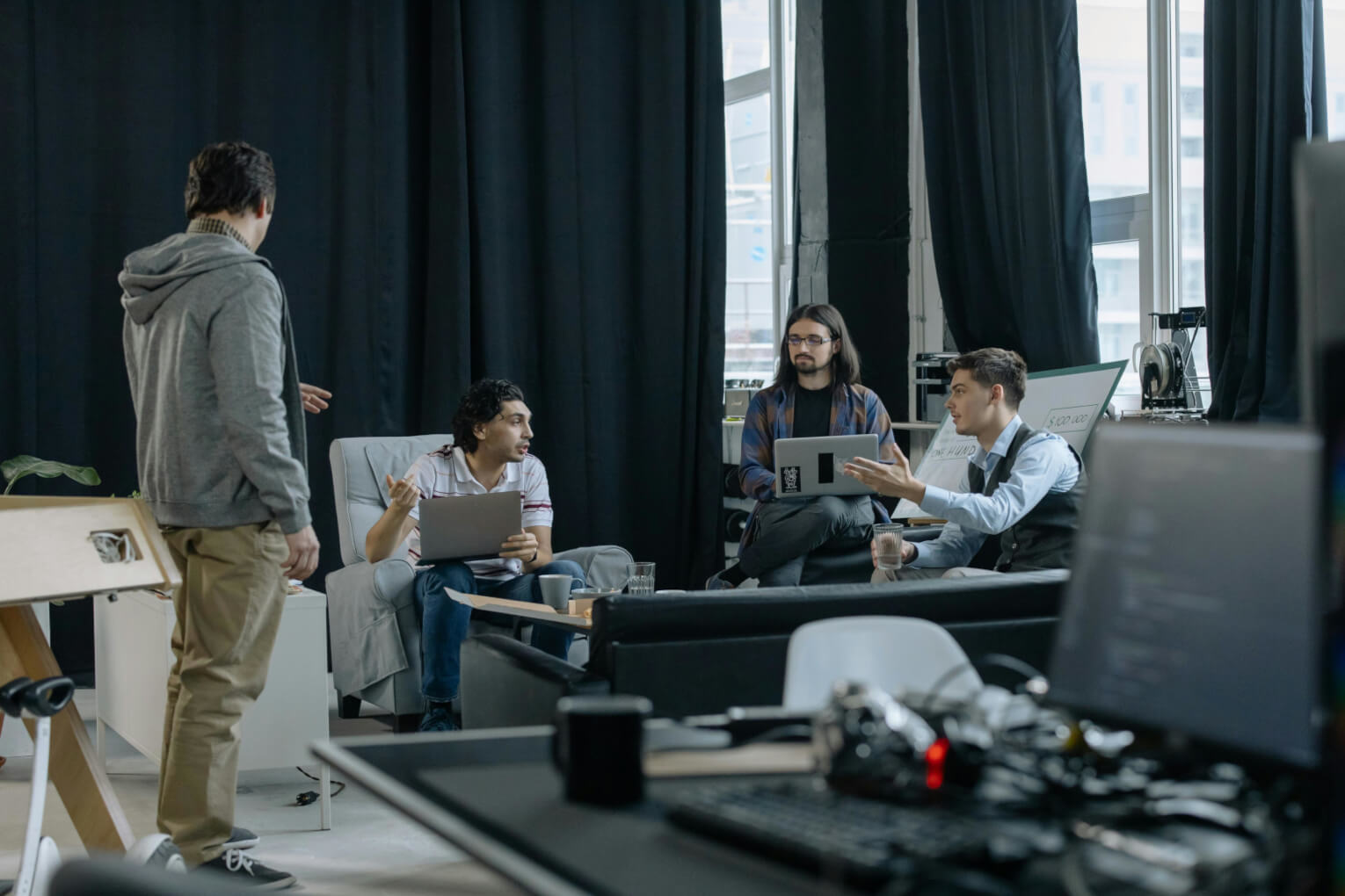 24 Strategies for building effective team communication